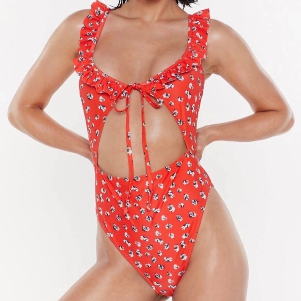Nasty Gal Red Floral One-Piece Swimsuit Tie Front Ruffle Detail US Size 4